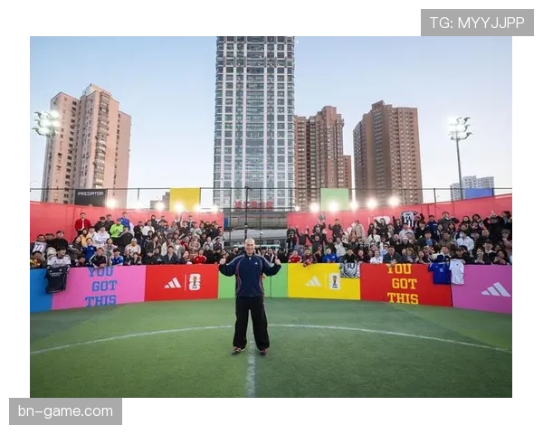 齐达内足球智慧赋能球队：战术革新与心理建设双轮驱动竞争力跃升