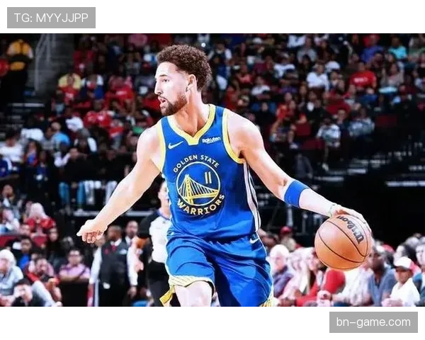 马克西挡拆拉开空间，效率超越上赛季自己